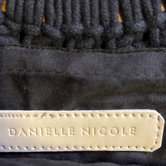 Danielle Nicole Black Woven Crossbody Bag - Picture 7 of 10